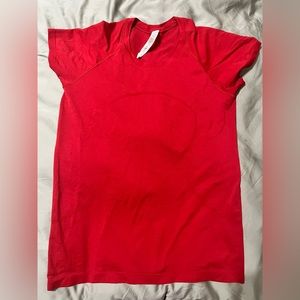 Lululemon Red Short Sleeve Swiftly Size 12